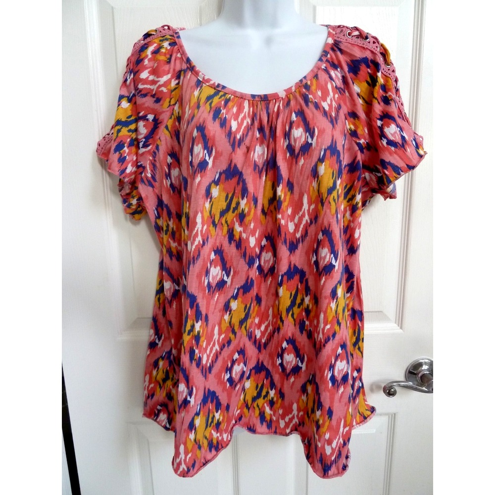 New York Laundry Women XL Colorful Pullover Blouse Boho Lacy Shoulders Short Slv